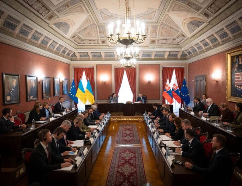 Між Україною та Словаччиною підписано низку угод