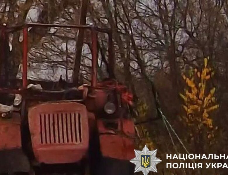 На Харківщині дрона РФ влучив у трактор, загинув чоловік