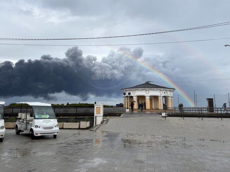 На нафтобазі в Криму пошкоджені 11 резервуарів – соцмережі