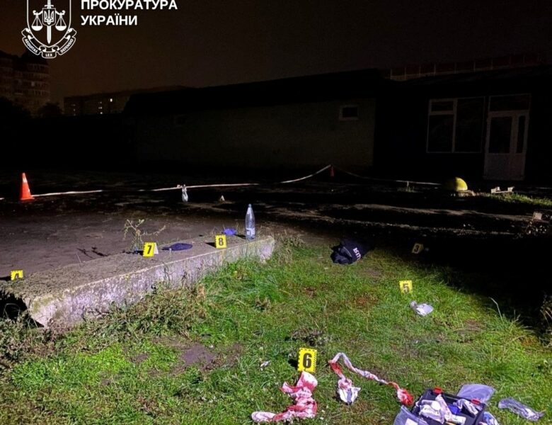 На рівненщині чоловік вдарив ножем поліціянта під час затримання