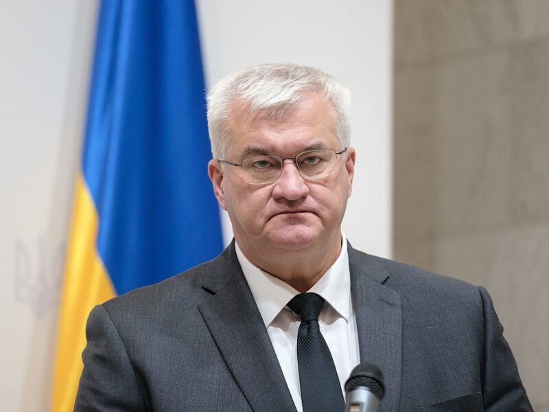 Не має бути жодних табу у допомозі Україні зброєю – Сибіга