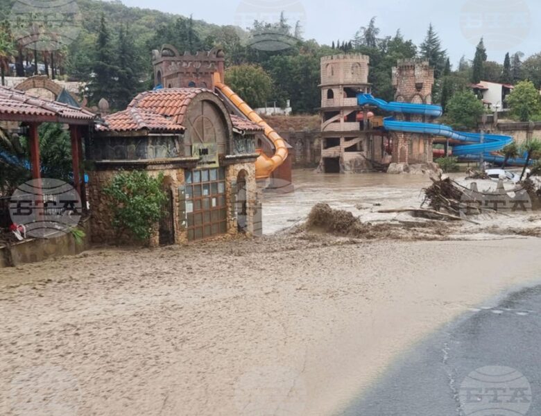 Негода в Болгарії: загинули троє людей