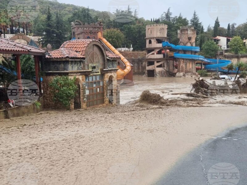 Негода в Болгарії: загинули троє людей