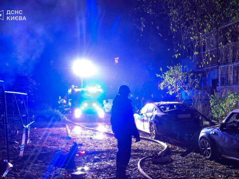 Нічна атака РФ на Київ: з’явилися фото наслідків