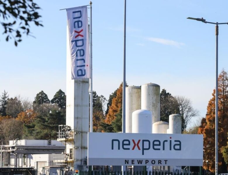 Нідерланди взяли під контроль виробника чипів, що належить Китаю