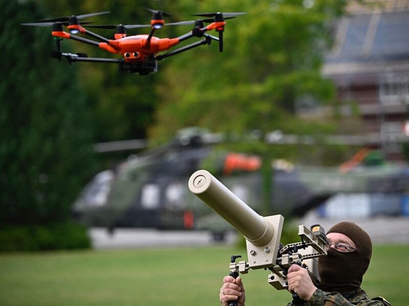 Німеччина розмістить тисячі дронів на кордоні з РФ