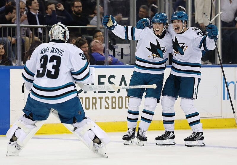 НХЛ: успіх Айлендерс і невдачі фаворитів