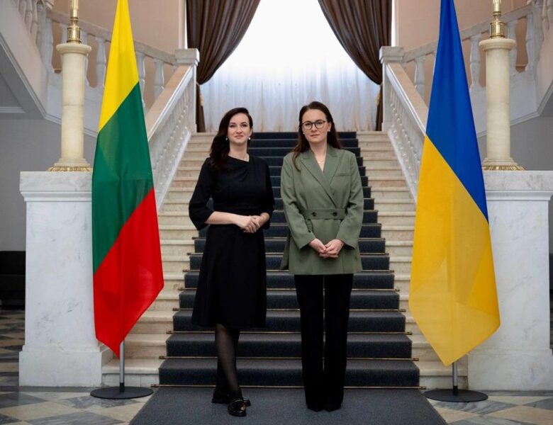Нова прем’єрка Литви прибула з першим візитом до Києва