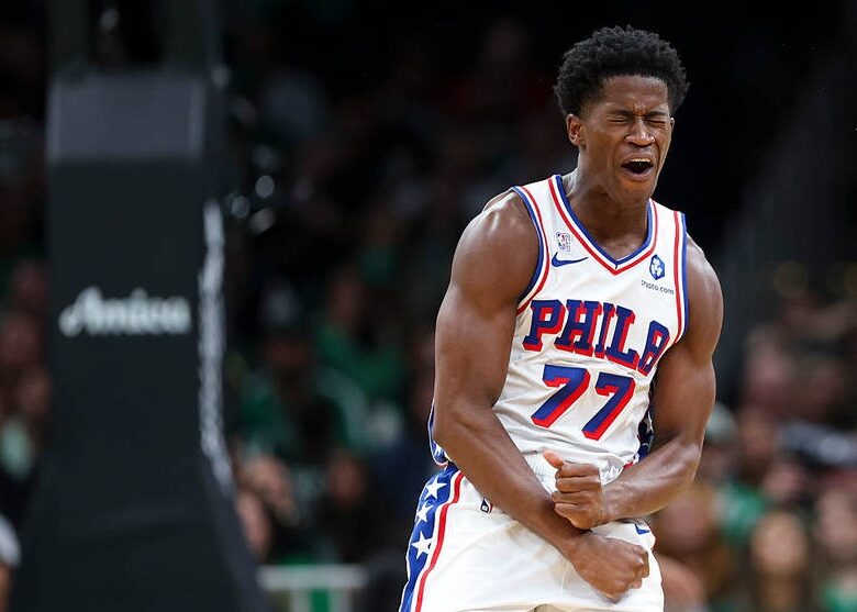 Новачок Філадельфії трощить усіх у дебюті