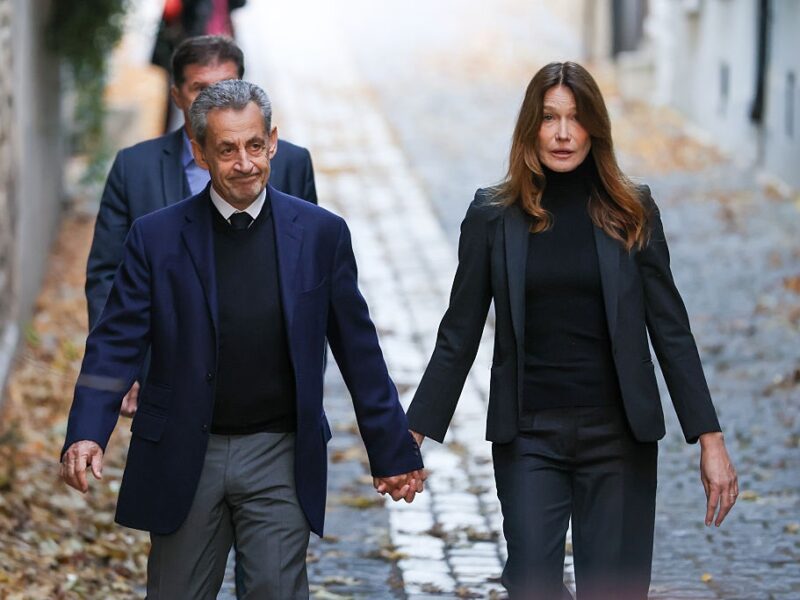 Окрема камера. Саркозі прибув до в’язниці