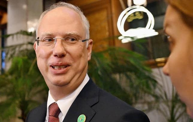 Переговорник Путіна пригрозив США через санкції