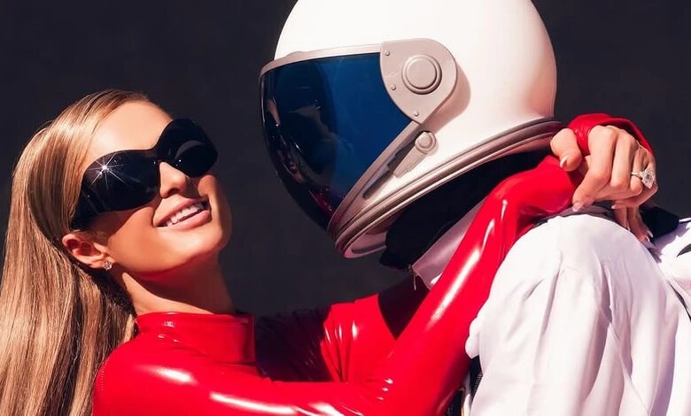 Періс Гілтон повторила легендарний образ Брітні Спірс до Гелловіна