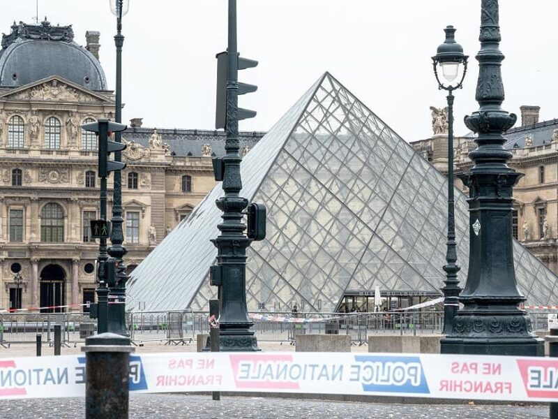 Пограбування Лувру: у Франції підтвердили п’ять нових затримань