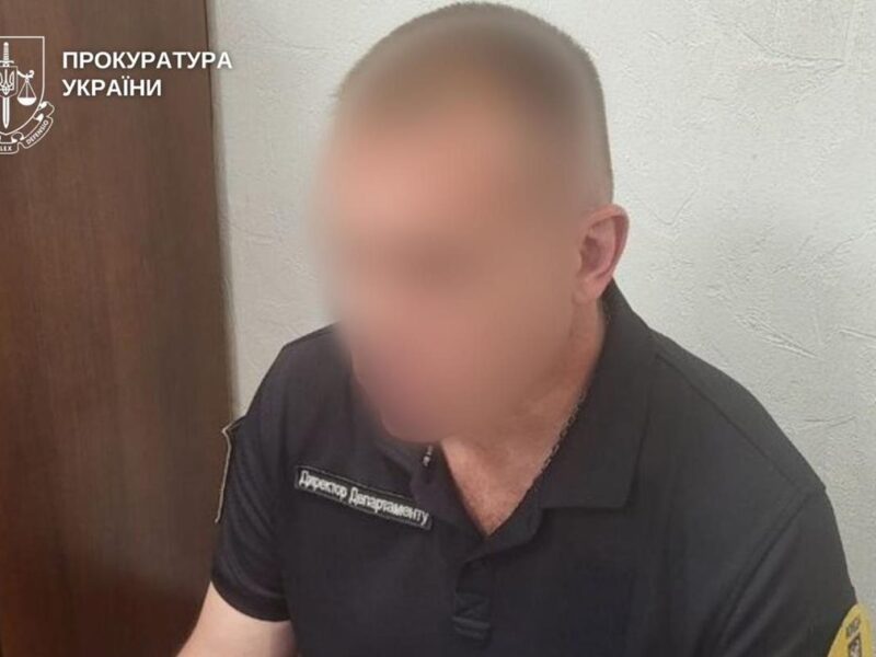 Посадовця КМДА відсторонили через переплату 11 млн за рятувальні авто