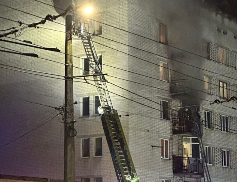 Пожежа в гуртожитку Житомира: студенти отруїлися чадним димом