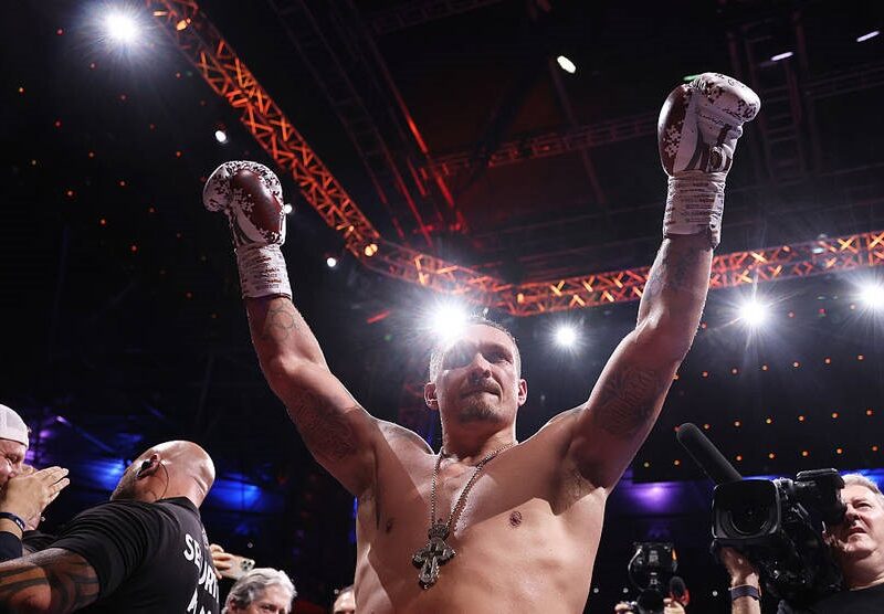 Представник Усика поділився планами чемпіона на майбутнє