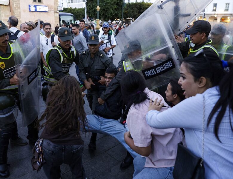 Протести у Марокко переросли у криваві сутички