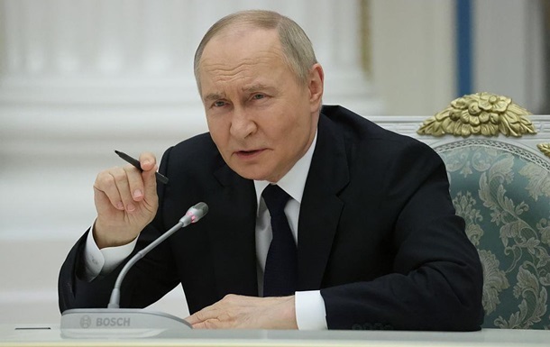 Путін відреагував на заяву Трампа про “паперового тигра”