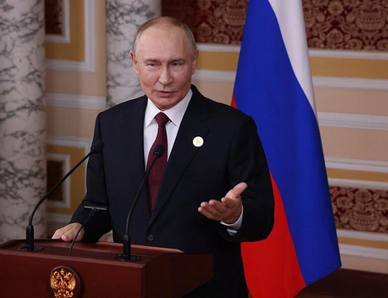 Путін запропонував призупинити бої на Донбасі