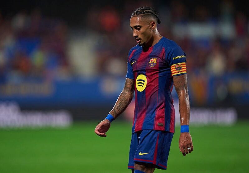 Рафінья і далі заліковуватиме стегно та на поле в Ель Класіко не вийде