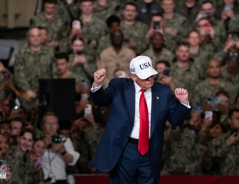 Рейтинг Трампа впав до найнижчої позначки з моменту повернення у Білий дім