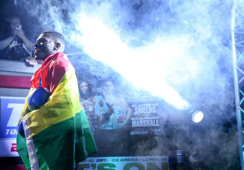 Річард Коммі проведе другий бій після вересневого