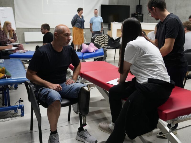 Рішучість знову засяяла в його очах: що означає справжня реабілітація для українських військових