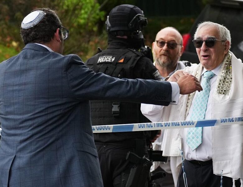 Різанина в синагозі в Британії: двоє загиблих, нападник убитий