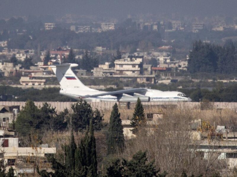 Росія відновила польоти на авіабазу в Сирії – ЗМІ