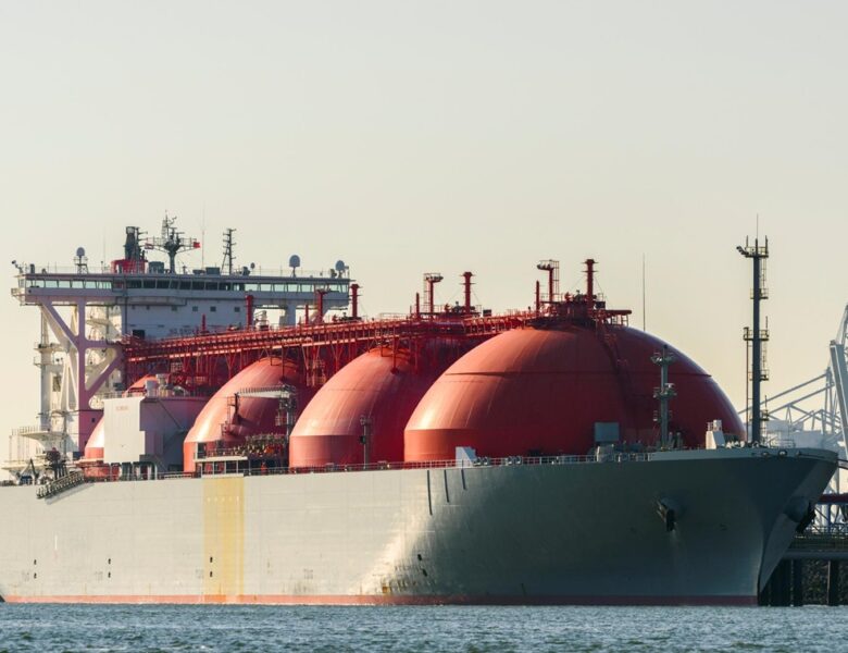 Росія збільшила експорт ЗПГ, попри санкції – ЗМІ