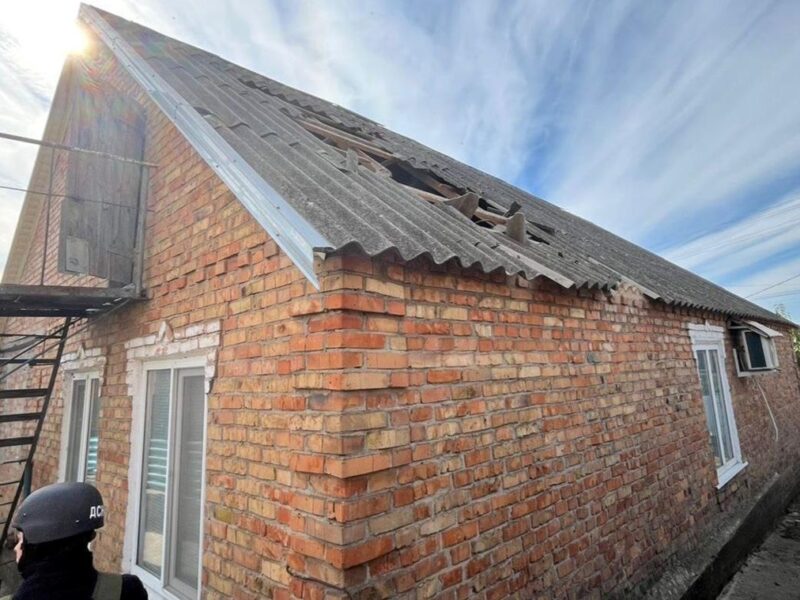 Росіяни атакували Дніпропетровщину, є постраждалі