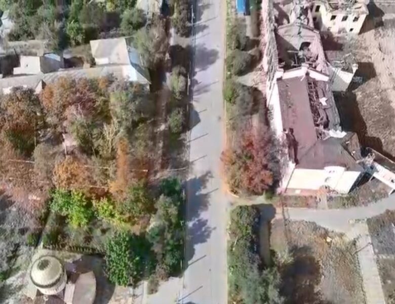 Росіяни атакували дроном село на Харківщині: четверо поранених