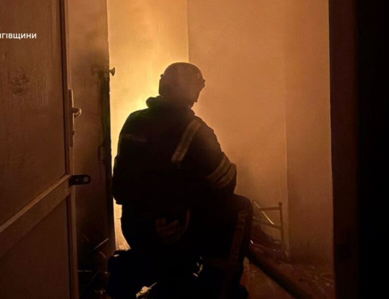 Росіяни атакували підприємство в Чернігові