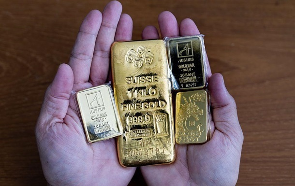 Росіяни з початку війни скупили 300 тонн золота – ЗМІ