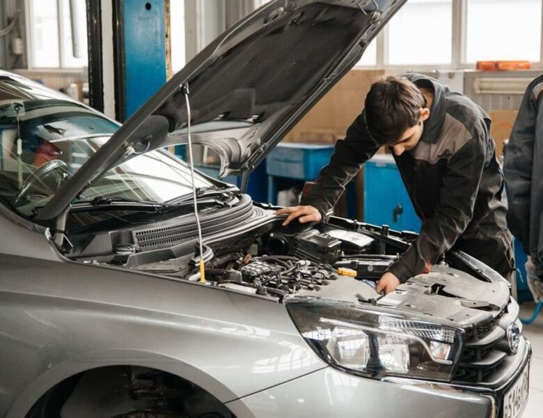 Російський автогігант програє ринок китайським брендам – СЗРУ