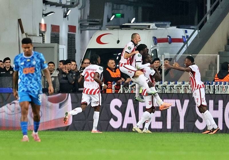 Самсунспор не залишив шансів: Динамо розгромно програло