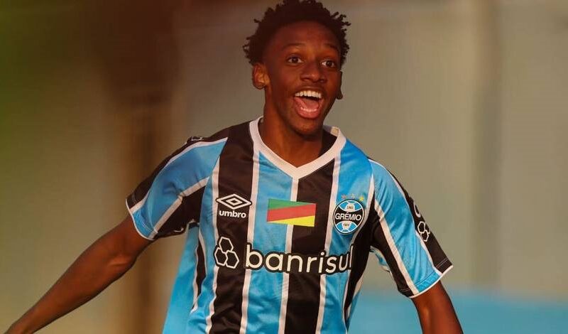 Шахтар пропонує вже 20 мільйонів євро за 17-річного бразильця