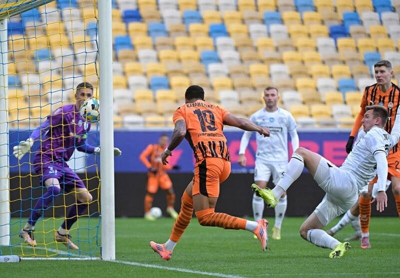 Шахтар забиває чотири сухі м’ячі Кудрівці