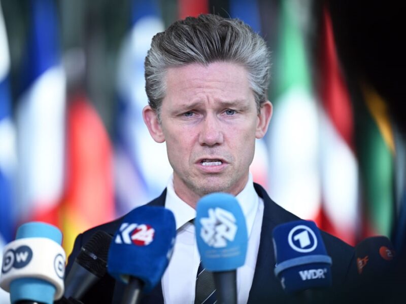 Швеція закликала Європу перейти “у режим війни”