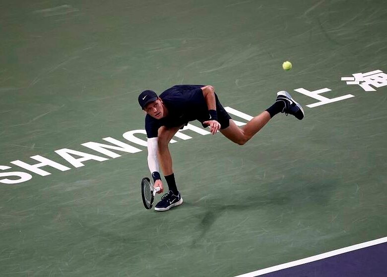 Сіннер залишив корти Шанхаю: заслаб ногами