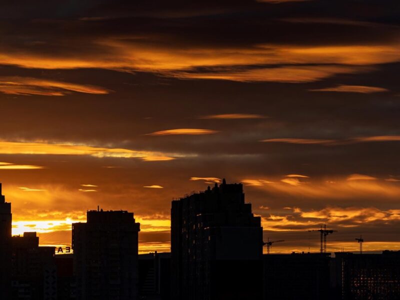 Стало відомо, як довго українці будуть без світла