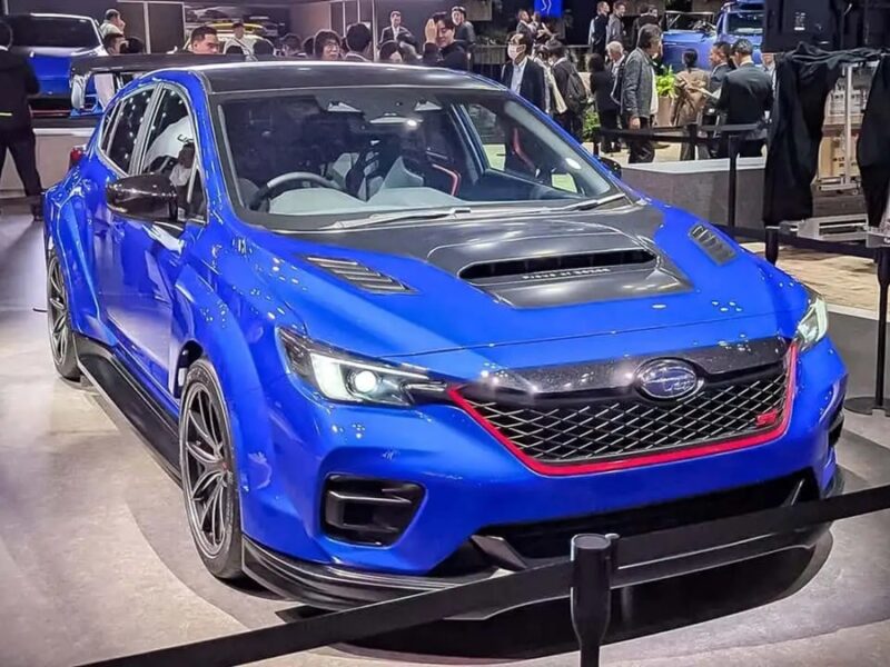 Subaru представила два концепти спортивного STI