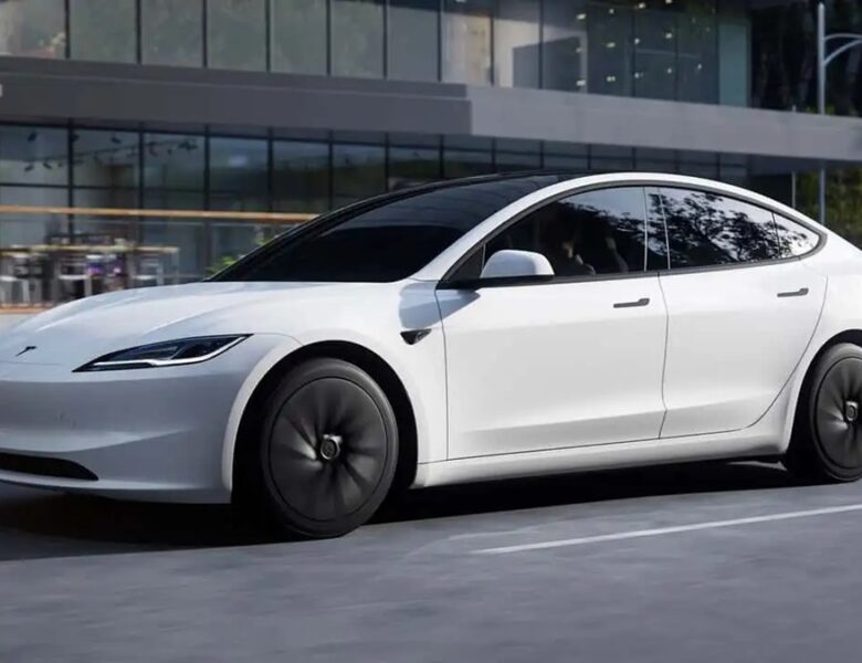 Tesla представила дві дешеві версії власних авто