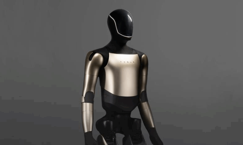 Tesla призупинила масове виробництво роботів Optimus
