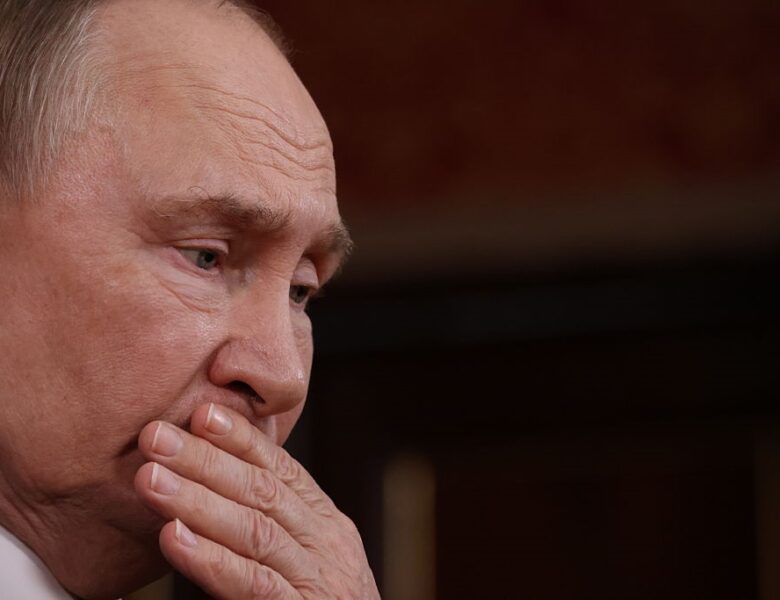 The Telegraph: Росія нарешті починає ламатися