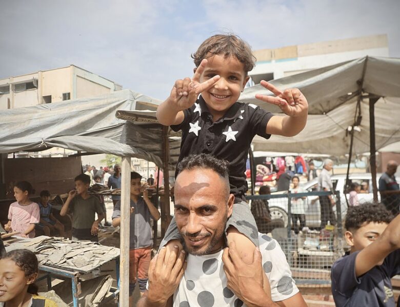 Тисячі мешканців Гази повертаються додому – ЗМІ