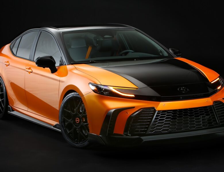Toyota показала спортивний концепт Camry GT-S
