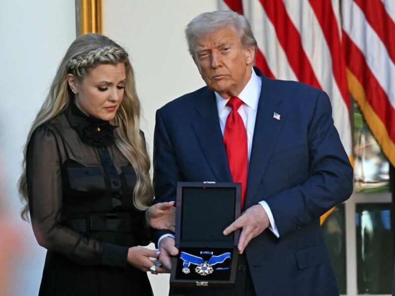 Трамп посмертно нагородив Кірка найвищою громадянською нагородою