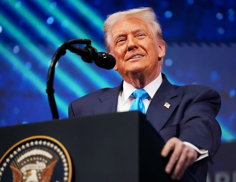 Трамп скоротив прийом біженців до історичного мінімуму