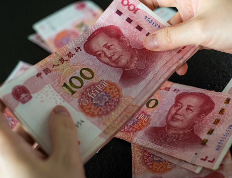 Трейдери вимагають від Індії оплати в юанях за російську нафту – ЗМІ